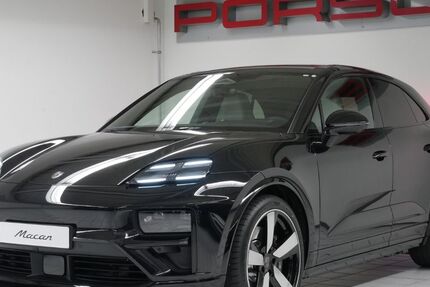 Porsche Macan 2.900 km 132.890 € Bremen 28207