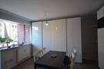 HVV Immobilien: Moderne, super ausgestattete 1,5 Zimmer-ObergeschossWohnung mit Balkon in zentral gelegener Lage zu vermieten!