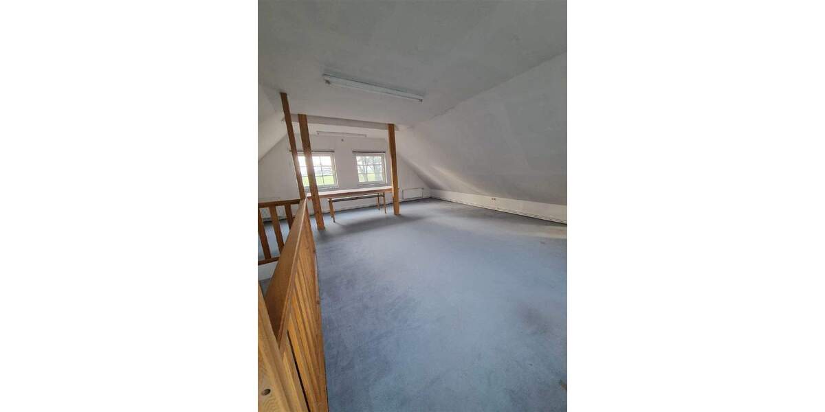Mehrfamilienhaus, Wohnhaus Berne Neuenhuntorfermoor - 6 Zimmer, 200 m&sup2;, 299.000&euro; | Angebot:25743306