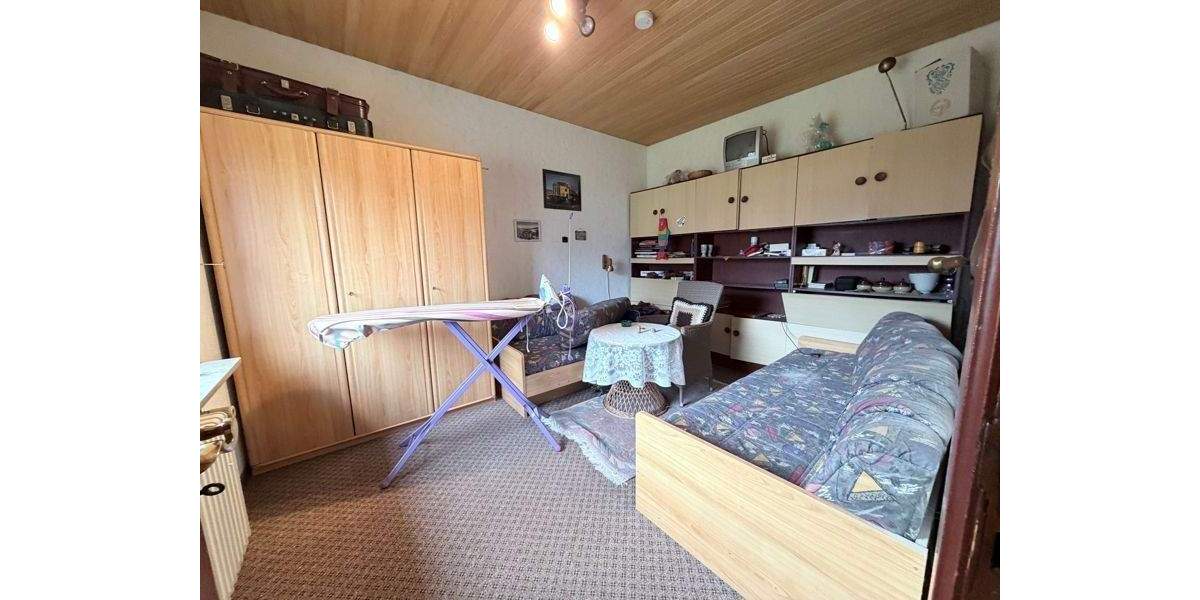 Einfamilienhaus Schwanewede / Neuenkirchen Neuenkirchen - 8 Zimmer, 239 m&sup2;, 319.000&euro; | Angebot:26160539