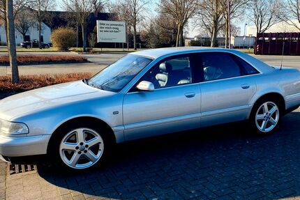 Audi A8 187.800 km 10.700 &euro; Stuhr 28816