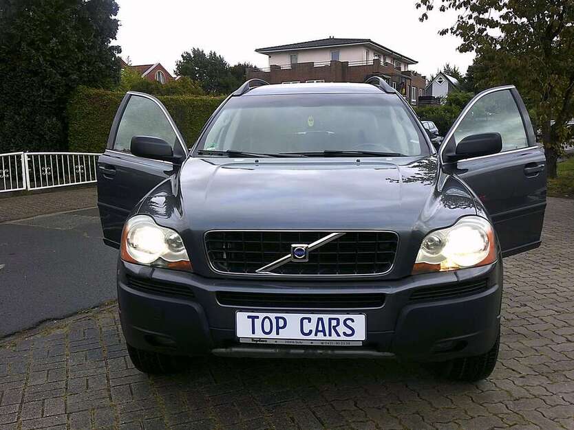 Volvo XC90 320.000 km 5.870 € Brinkum 28816