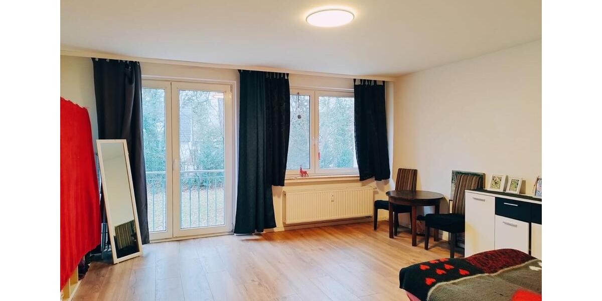 Hochparterre Hude (Oldenburg) - 1 Zimmer, 39 m&sup2;, 285&euro; | Angebot:25080281