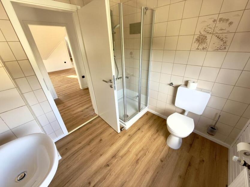 3 Zimmer Wohnung in Syke zu vermieten, frisch renoviert zimmer