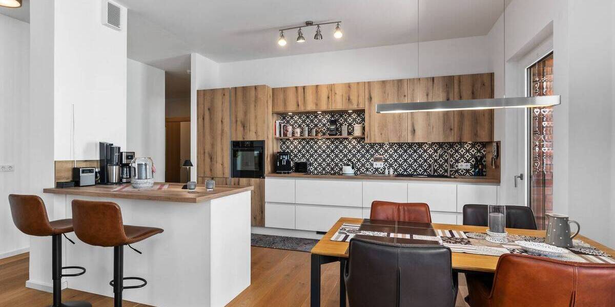 Etagenwohnung Bremen Handelshäfen - 3 Zimmer, 138 m&sup2;, 649.000&euro; | Angebot:26804705