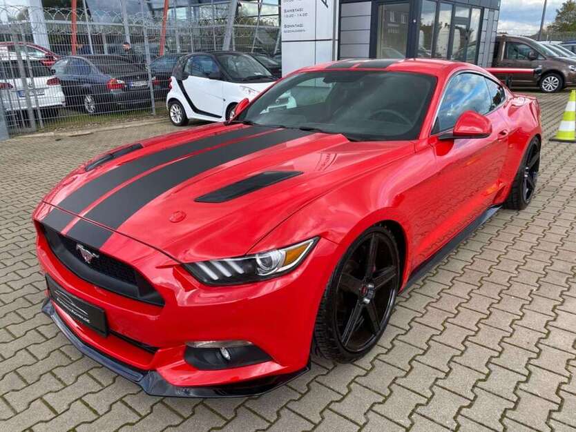Ford Mustang 24.820 km 41.000 € Achim - Uphusen 28832