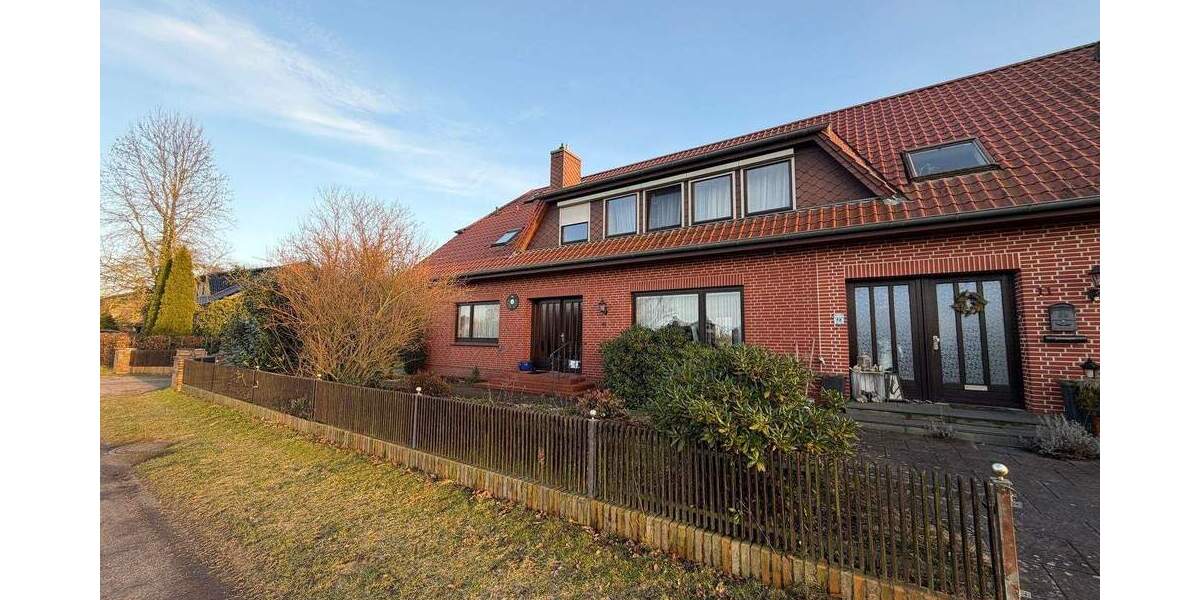 Doppelhaushälfte Emtinghausen - 5 Zimmer, 159 m&sup2;, 242.000&euro; | Angebot:25770227