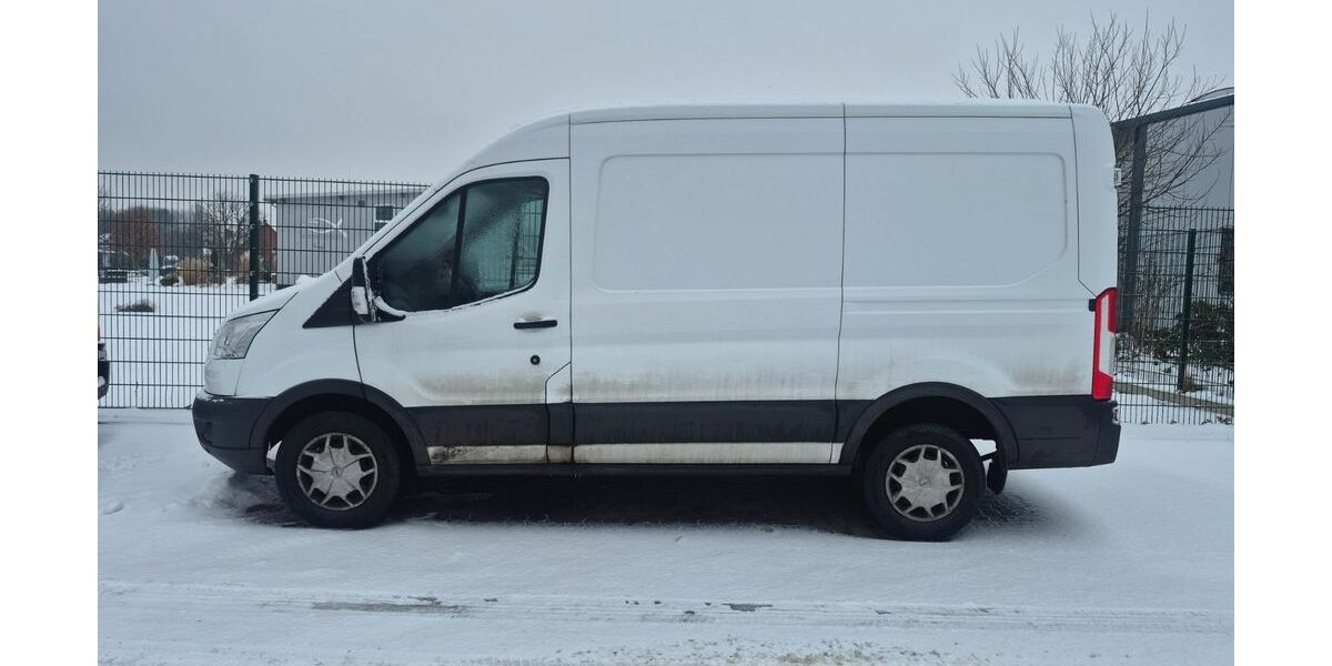 Ford Transit 200.000 km 11.900 &euro; Achim 28832