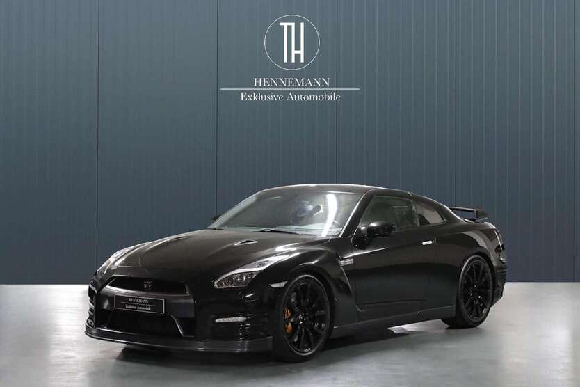 Nissan GT-R 73.900 km 79.490 € Bremen 28207