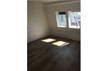 Exklusive 2-Zimmer-Penthouse-Wohnung EBK mit Balkon