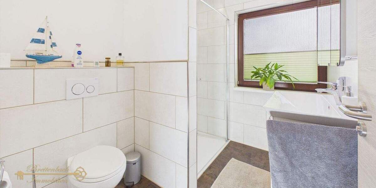 Reihenmittelhaus Bremen Kirchhuchting - 3 Zimmer, 81 m&sup2;, 329.000&euro; | Angebot:25684190