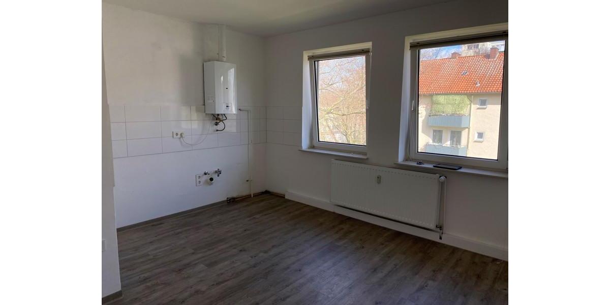 Renovierte 2-Zimmer-Wohnung mit Balkon 2 zimmer