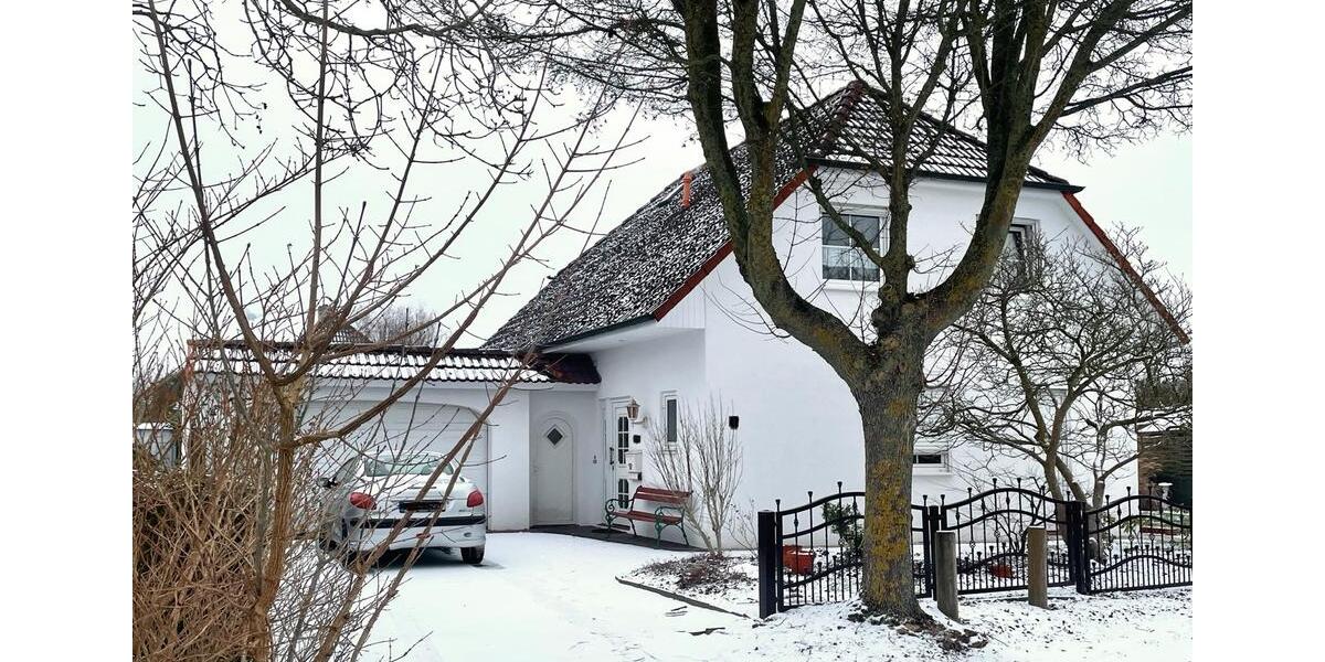 Einfamilienhaus Bremen Häfen - 8 Zimmer, 140 m&sup2;, 520.000&euro; | Angebot:25832388