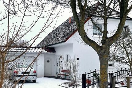 Haus Bremen Häfen - 8 Zimmer, 140 m&sup2;, 520.000&euro; | Angebot:25832388