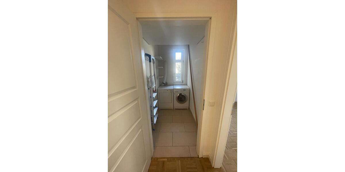 Etagenwohnung Bremen Gröpelingen - 3 Zimmer, 95 m&sup2;, 1.190&euro; | Angebot:23843427