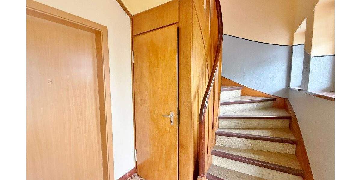 Mehrfamilienhaus, Wohnhaus Achim Baden - 7 Zimmer, 142 m&sup2;, 259.000&euro; | Angebot:25685378