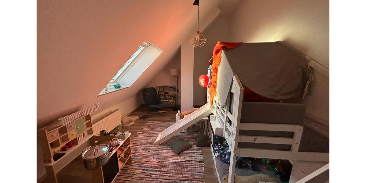 Etagenwohnung Bremen Burglesum - 4 Zimmer, 130 m&sup2;, 320.000&euro; | Angebot:26577380