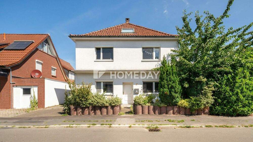 Bezugsfrei ab 01.07.26 - Zweifamilienhaus mit Gartenanteil & Terrasse 7 zimmer