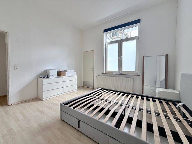 Mehrfamilienhaus, Wohnhaus Bremen Radio Bremen - 6 Zimmer, 152 m&sup2;, 420.000&euro; | Angebot:26554400