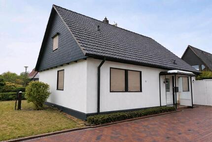 Haus Berne - 4 Zimmer, 135 m&sup2;, 1.300&euro; | Angebot:26178293
