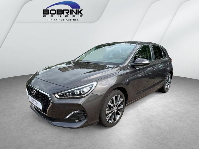 i30
