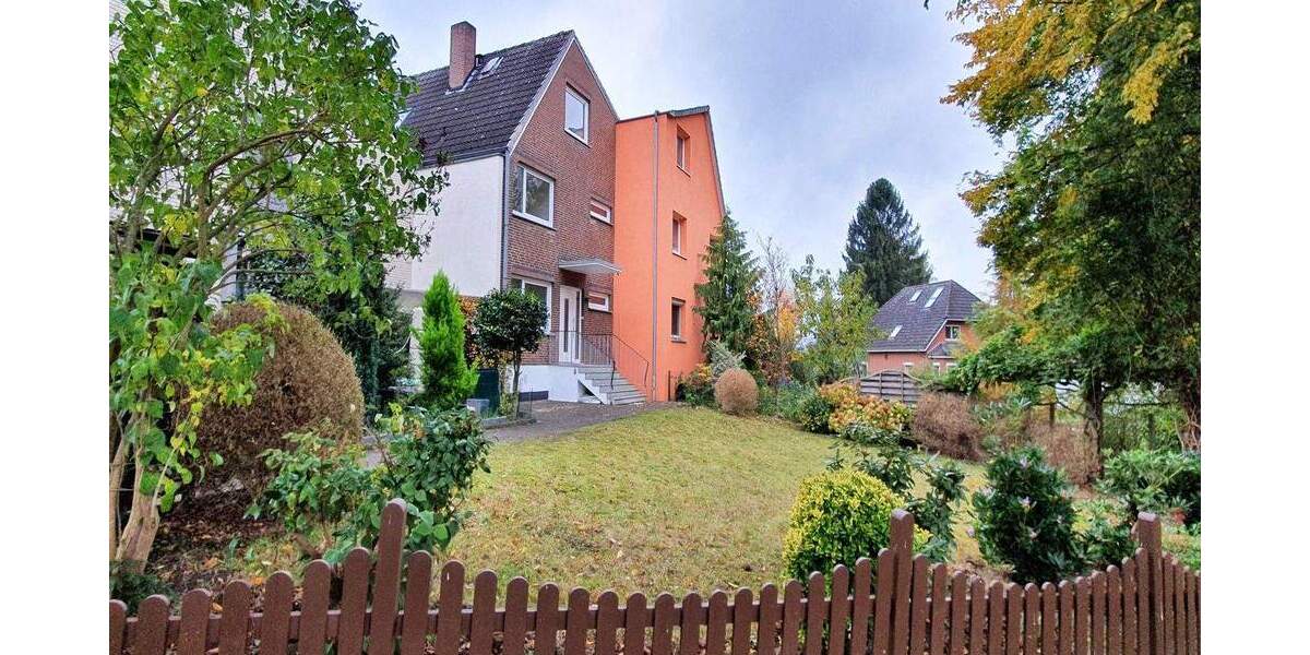 Reihenmittelhaus Bremen - Huchting Mittelshuchting - 6 Zimmer, 148 m&sup2;, 1.550&euro; | Angebot:25938954