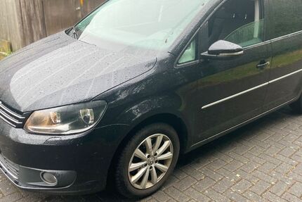VW Touran 385.000 km 4.900 &euro; Bremen 28279