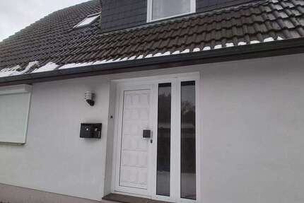 Haus Bremen Hemelingen - 3 Zimmer, 125 m&sup2;, 1.400&euro; | Angebot:25089003