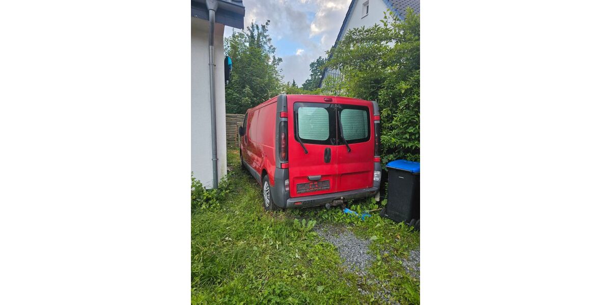 Opel Vivaro 182.000 km 3.500 &euro; Bremen 28717