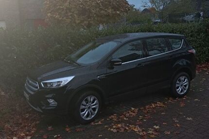 Ford Kuga 59.000 km 14.500 € Weyhe 28844