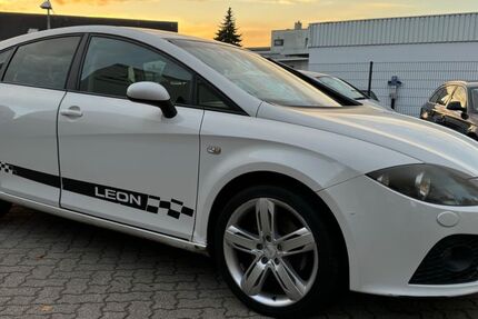 Seat Leon 319.000 km 2.290 € Bremen 28207