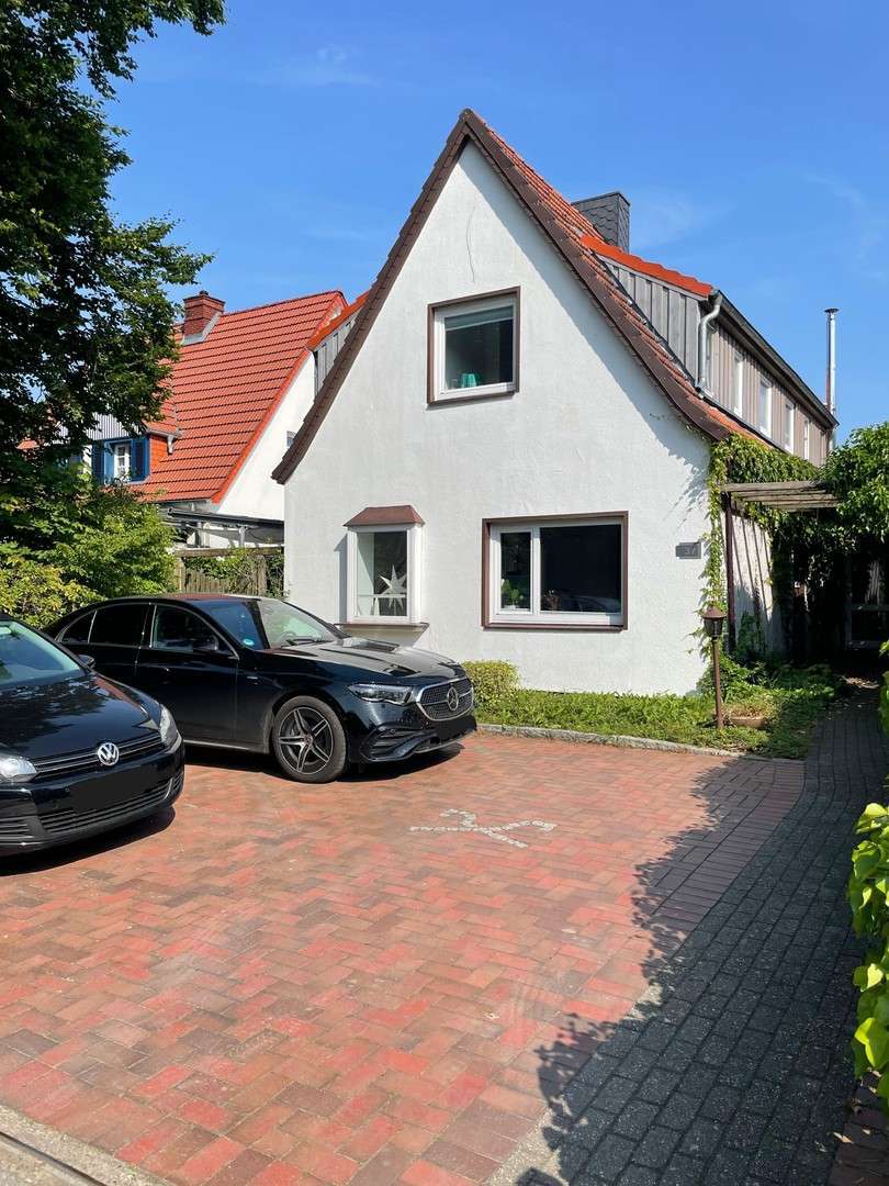 Haus zum Kaufen in Bremen 675.000 € 170 m² 5 zimmer