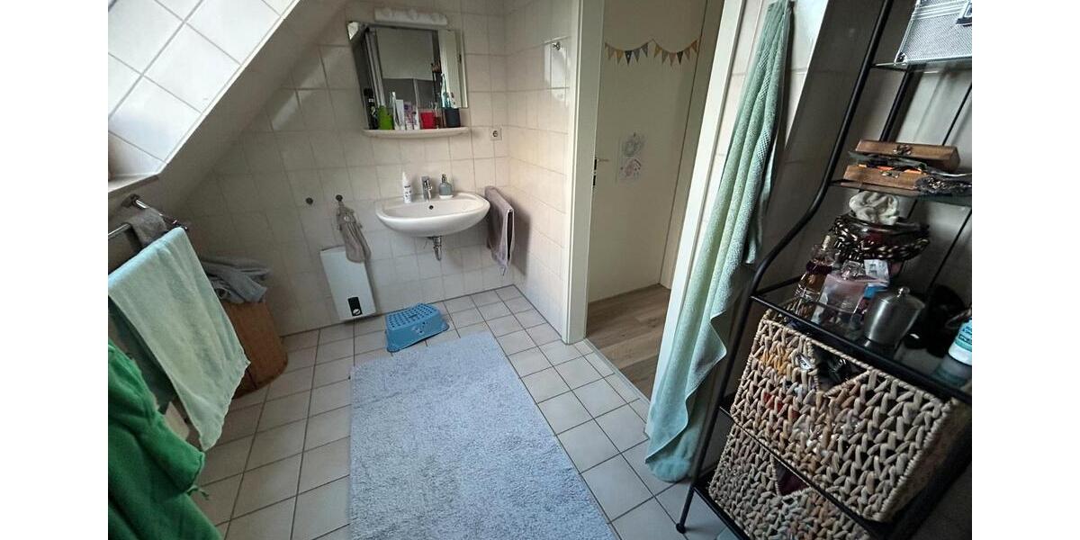 Etagenwohnung Bremen Burglesum - 4 Zimmer, 130 m&sup2;, 320.000&euro; | Angebot:26577380