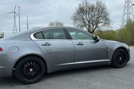 Jaguar XF 285.000 km 4.490 &euro; Achim 28832