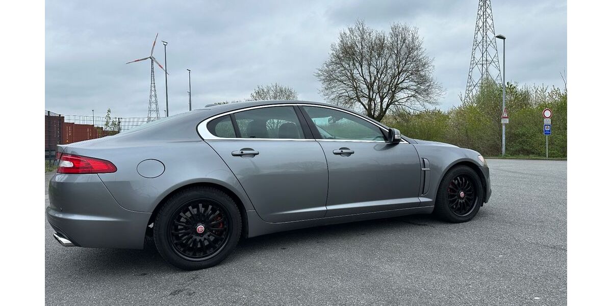 Jaguar XF 285.000 km 4.490 &euro; Achim 28832