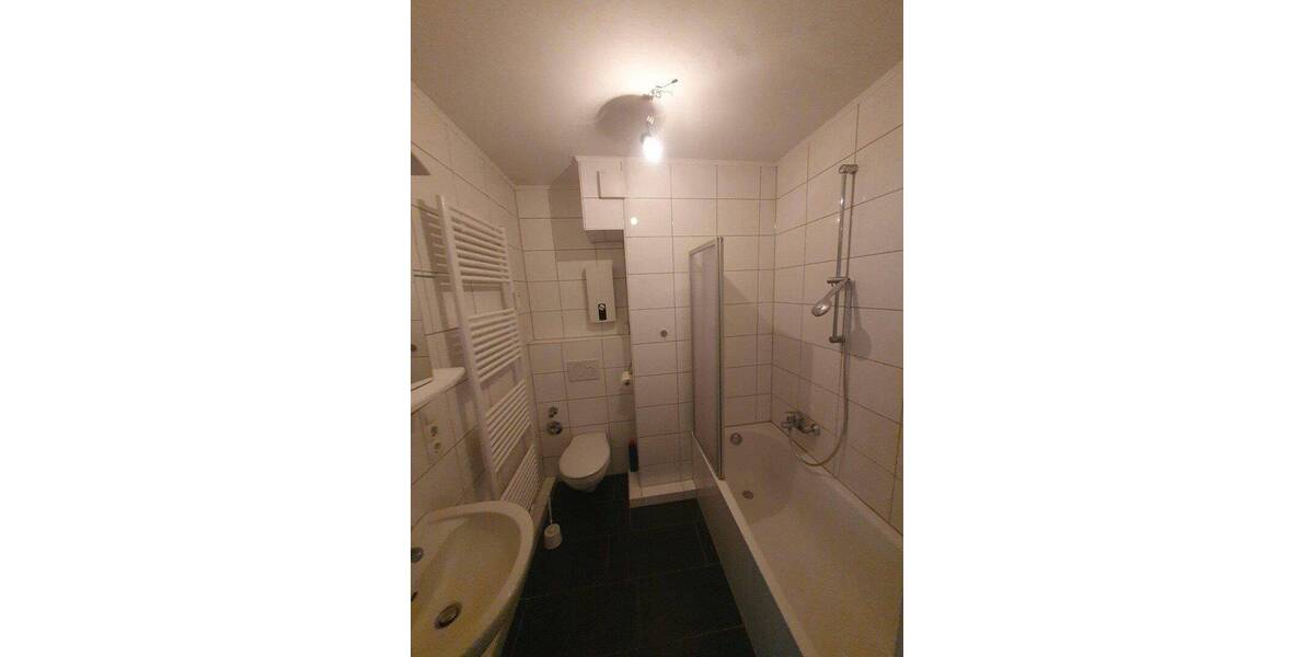 Etagenwohnung Bremen Steintor - 3 Zimmer, 70 m&sup2;, 990&euro; | Angebot:26926601