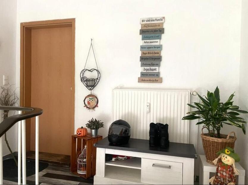 Helle 5 Zimmer Wohnung mit KücheBadewanne in Berne zu vermieten zimmer