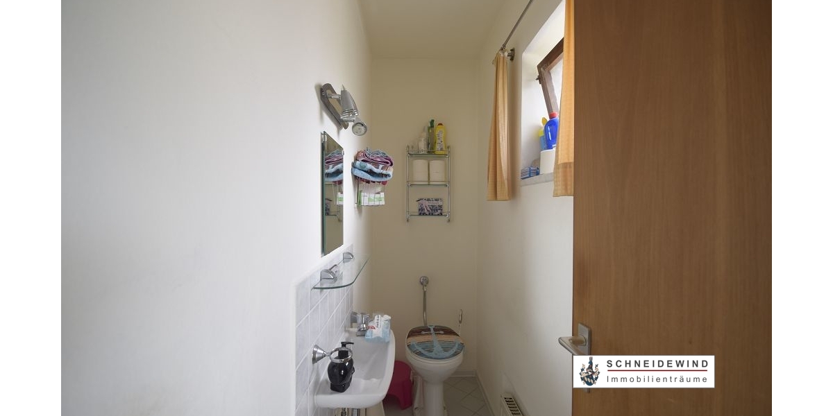 Neubau aus 2020 mit Einliegerwohnung für 1 Person am Altbestand Garage, Garten, Einbauküche u.v.m. - Einfamilienhaus Stuhr | Angebot:24212736