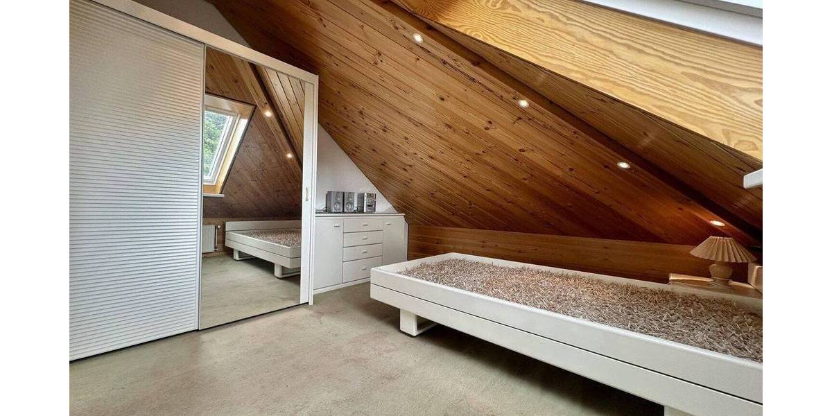 Einfamilienhaus Schwanewede - 7 Zimmer, 207 m&sup2;, 429.000&euro; | Angebot:26897646