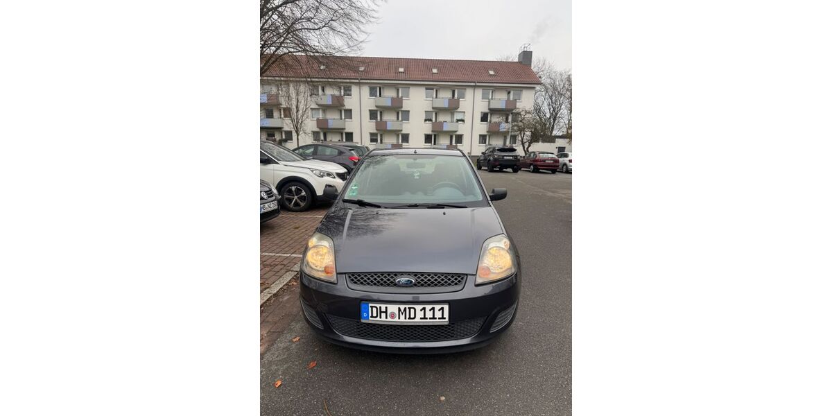 Ford Fiesta 210.000 km 1.690 &euro; Stuhr 28816