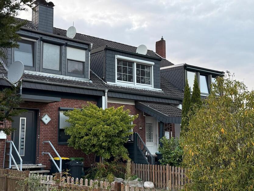 Reihenhaus in wunderschöner Lage für Familien Besichtigung 18.10 zimmer