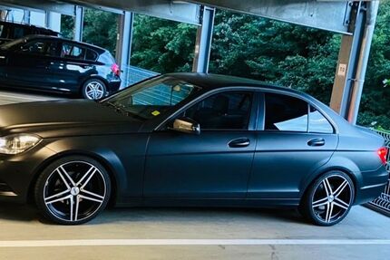 Mercedes-Benz C 220 341.000 km 5.500 &euro; Bremen 28197