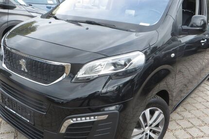 Peugeot Traveller 126.270 km 30.990 € Achim-Baden 28832