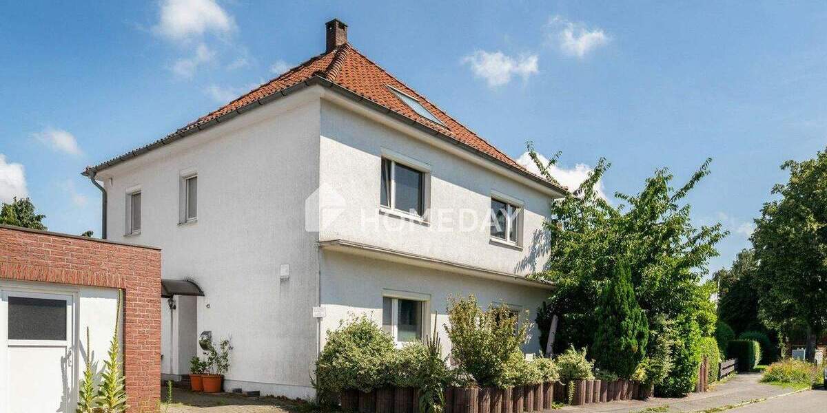 Bezugsfrei ab 01.07.26 - Zweifamilienhaus mit Gartenanteil & Terrasse 7 zimmer