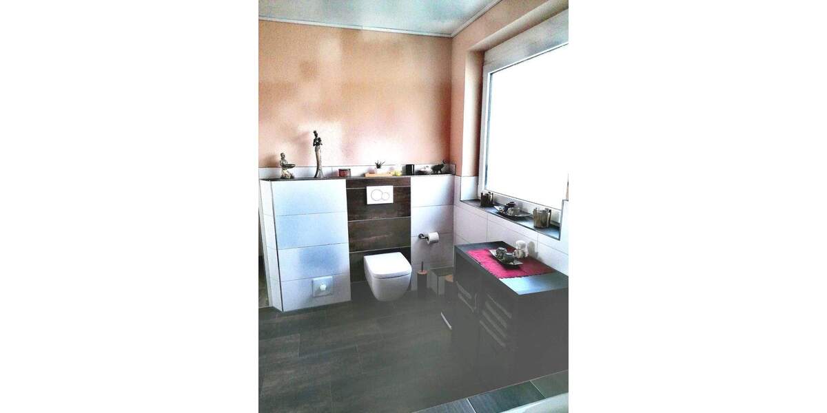 Mehrfamilienhaus, Wohnhaus Elsfleth - 8 Zimmer, 274 m&sup2;, 460.000&euro; | Angebot:25669816