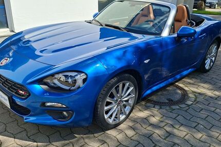 Fiat 124 Spider 33.754 km 21.880 &euro; Oyten 28876