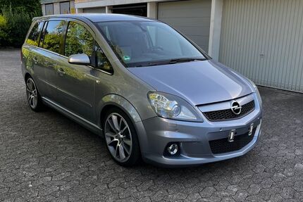 Opel Zafira 146.200 km 8.600 &euro; Bremen 28717