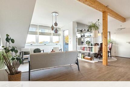 Sanierte 2-Zimmer-Neubauwohnung mit Südwest-Balkon und moderner Einbauküche zimmer