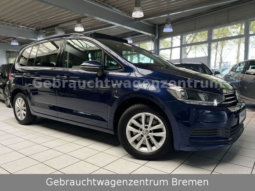 VW Touran 223.800 km 10.990 € Bremen 28207