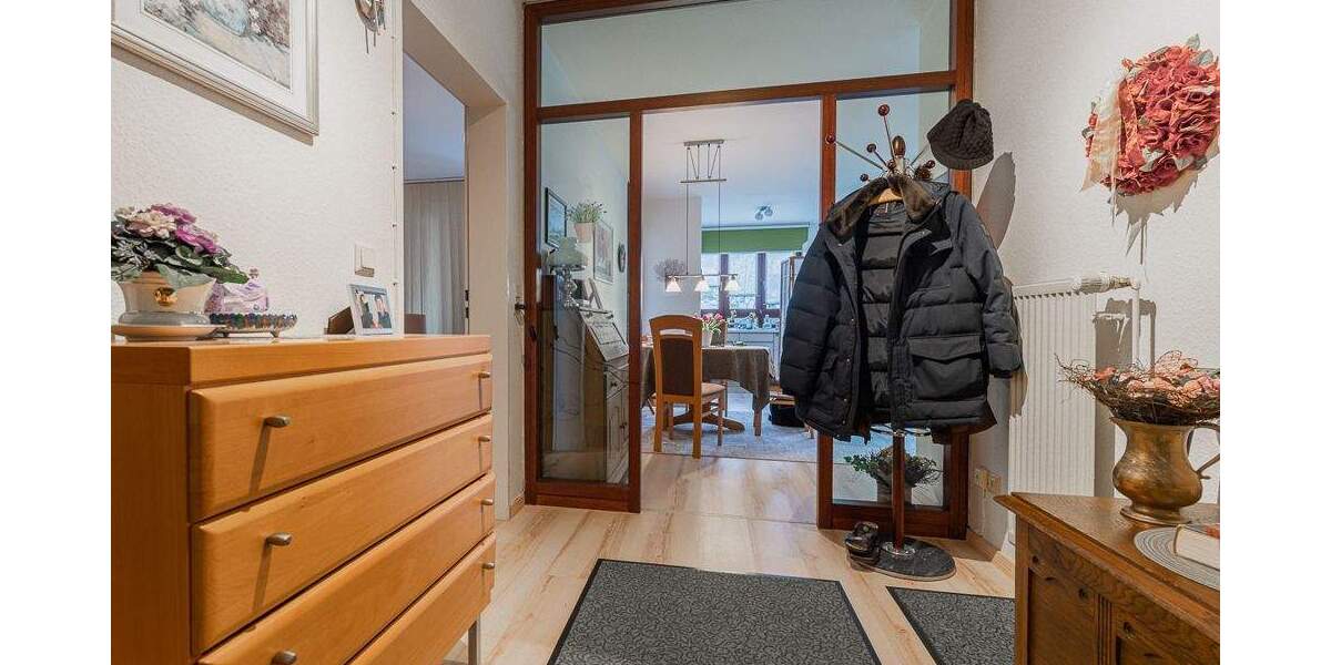 Etagenwohnung Bremen Lehe - 2 Zimmer, 67 m&sup2;, 165.000&euro; | Angebot:25680928